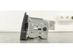 Recambio de sistema audio / radio cd para opel agila b 1.2i 85 referencia OEM IAM 3910151K0  