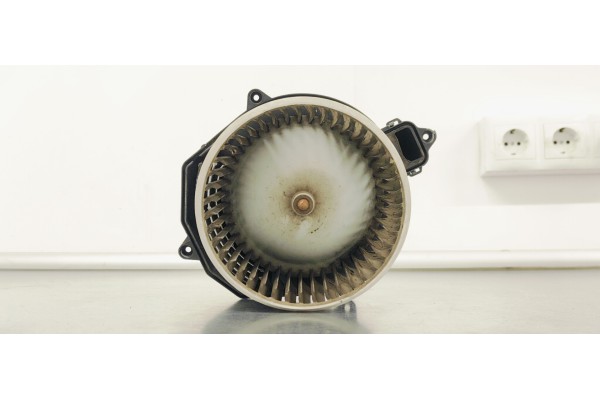 Recambio de ventilador calefaccion para citroen c4 picasso 1.6hdi 112 fap referencia OEM IAM 5E2228000  