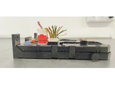 Recambio de caja reles / fusibles para citroen c4 picasso 1.6hdi 112 fap referencia OEM IAM 281197595  