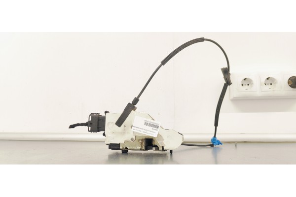 Recambio de cerradura puerta delantera derecha para citroen c4 picasso 1.6hdi 112 fap referencia OEM IAM 24094158  
