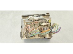 CAJA RELES / FUSIBLES 9675877980 