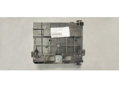 Recambio de caja reles / fusibles para citroen c4 picasso 1.6hdi 112 fap referencia OEM IAM 9675877980  