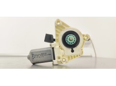 MOTOR ELEVALUNAS TRASERO IZQUIERDO A1698201942 