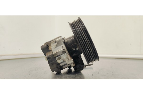 Recambio de bomba direccion para audi a8 (4e2) referencia OEM IAM 4E0145155N  