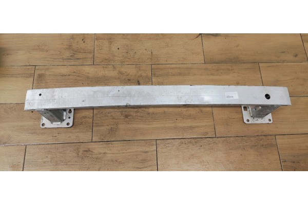 Recambio de refuerzo paragolpes trasero para peugeot 308 1.5 hdi 130 fap referencia OEM IAM 9677366080  