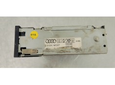 Recambio de sistema audio / radio cd para audi a8 (4e2) referencia OEM IAM 4E0035111A  