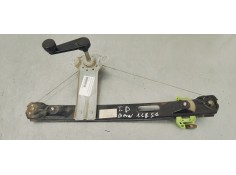 ELEVALUNAS TRASERO DERECHO 7067800 