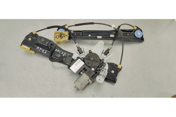 Recambio de elevalunas delantero izquierdo para opel insignia sports tourer cosmo 4x4 referencia OEM IAM 20952452  