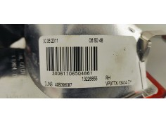 Recambio de piloto trasero derecho interior para opel insignia berlina 2.0cdti 130 fap referencia OEM IAM 13226855  