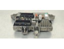 Recambio de caja reles / fusibles para opel insignia berlina 2.0cdti 130 fap referencia OEM IAM 13277318  