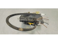 Recambio de cerradura puerta delantera izquierda para opel insignia berlina 2.0cdti 130 fap referencia OEM IAM 3023881  