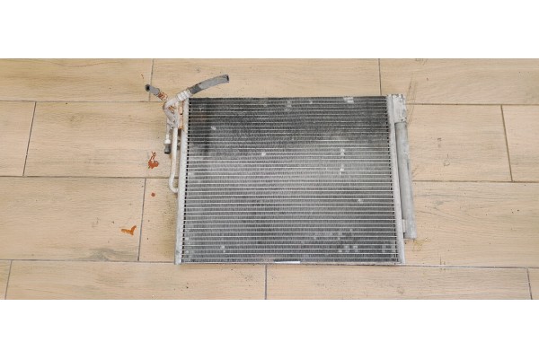 Recambio de condensador / radiador aire acondicionado para opel meriva b referencia OEM IAM 13331005  
