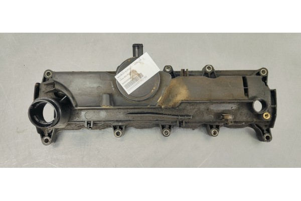 Recambio de tapa balancines para renault scenic ii 1.5dci 105 referencia OEM IAM 8200433603  