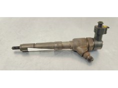 Recambio de inyector para opel corsa c referencia OEM IAM 0445110083  