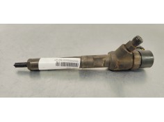 Recambio de inyector para opel corsa c referencia OEM IAM 0445110083  