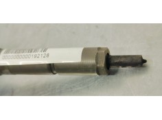 Recambio de inyector para opel corsa c referencia OEM IAM 0445110083  