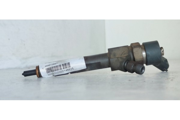Recambio de inyector para renault laguna ii (bg0) 1.9 dci diesel cat referencia OEM IAM 0445110021  