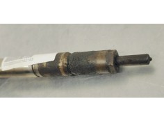 Recambio de inyector para volkswagen passat lim. (362) berlina edition bluemotion referencia OEM IAM 03L130277B  