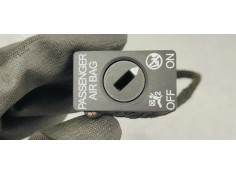 Recambio de interruptor para skoda octavia lim. (5e3) 1.0 tsi 115 fap referencia OEM IAM 5C5919237  