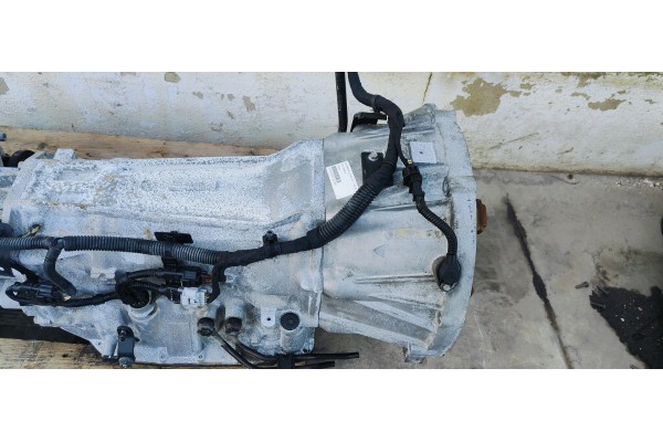 Recambio de caja cambios para kia sorento 2.5 crdi ex referencia OEM IAM Y7CA4E  