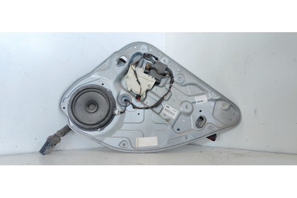 Recambio de elevalunas trasero derecho para ford focus berlina (cap) 1.8 tdci turbodiesel cat referencia OEM IAM   