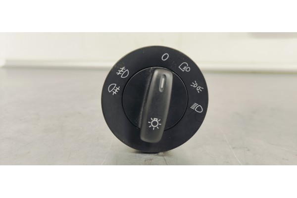 Recambio de mando luces para volkswagen passat berlina (3c2) 2.0 tdi 140 referencia OEM IAM 1K0941431N  