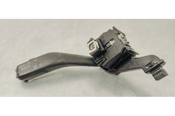 Recambio de mando intermitentes para seat leon (1p1) sport referencia OEM IAM 1K0953513A  