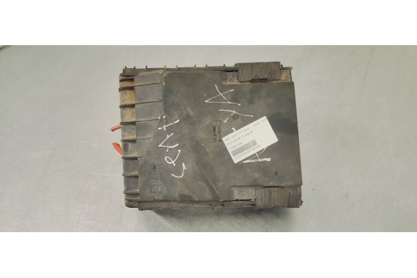 Recambio de caja reles / fusibles para seat leon (1p1) sport referencia OEM IAM 1K0937125A  