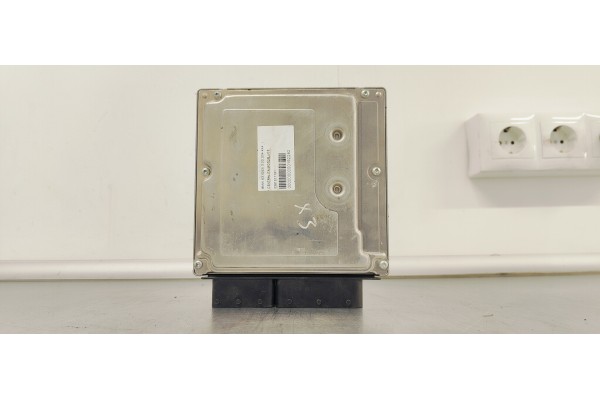 Recambio de centralita motor uce para bmw x3 (e83) 3.0d 204 4x4 referencia OEM IAM 0281011121  