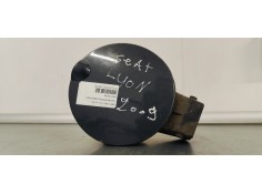 Recambio de tapa exterior combustible para seat leon (1p1) 1.9 tdi referencia OEM IAM 5P0010375S  