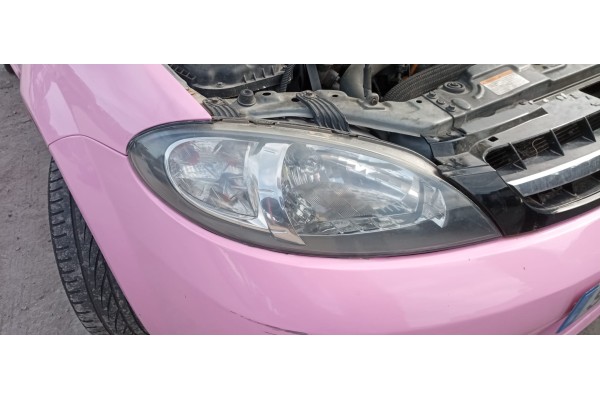 Recambio de faro derecho para chevrolet lacetti cdx referencia OEM IAM   