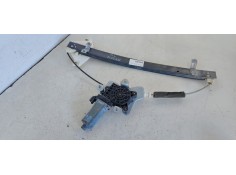 ELEVALUNAS TRASERO DERECHO 