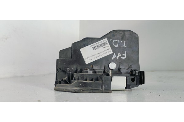 Recambio de cerradura puerta trasera derecha para bmw serie 5 touring (f11) 518d referencia OEM IAM 7202148  