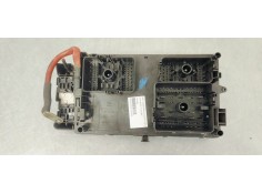 Recambio de caja reles / fusibles para opel insignia berlina 2.0cdti 130 fap referencia OEM IAM 13275881  