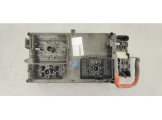 Recambio de caja reles / fusibles para opel insignia berlina 2.0cdti 130 fap referencia OEM IAM 13275881  