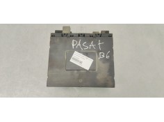 CAJA RELES / FUSIBLES 3C0937049AE 