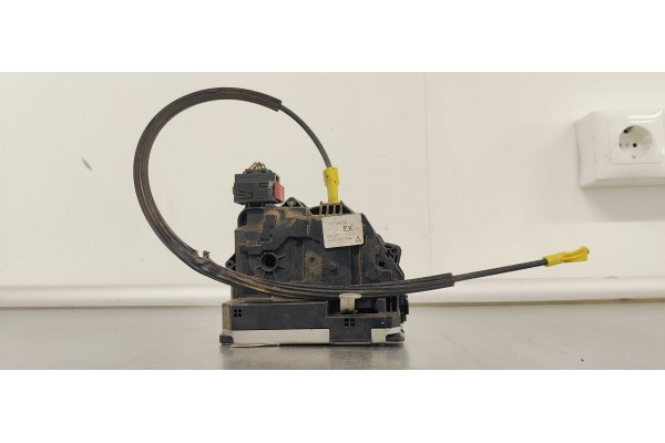 Recambio de cerradura puerta trasera izquierda para opel meriva b referencia OEM IAM 13279836  