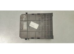 Recambio de caja reles / fusibles para peugeot 5008 1.6 hdi 115 fap referencia OEM IAM 9678477180  