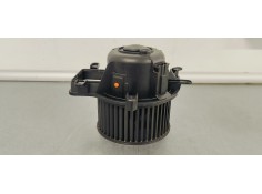 Recambio de ventilador calefaccion para peugeot 5008 1.6 hdi 115 fap referencia OEM IAM T3953002  