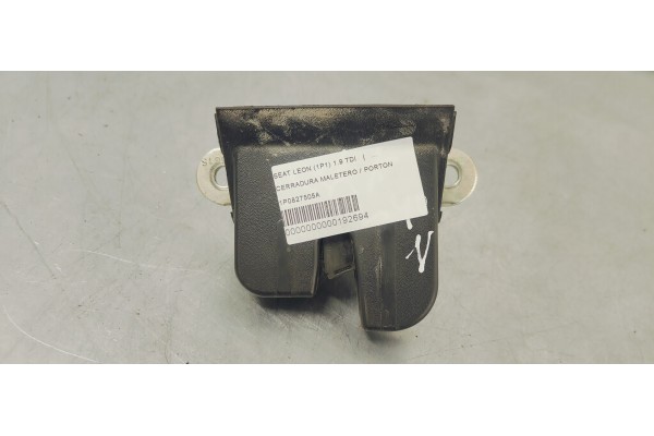 Recambio de cerradura maletero / porton para seat leon (1p1) 1.9 tdi referencia OEM IAM 1P0827505A  