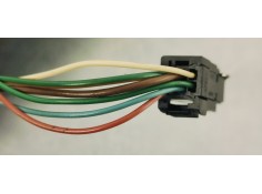 Recambio de retrovisor izquierdo para peugeot 5008 1.6 hdi 115 fap referencia OEM IAM E20208199  