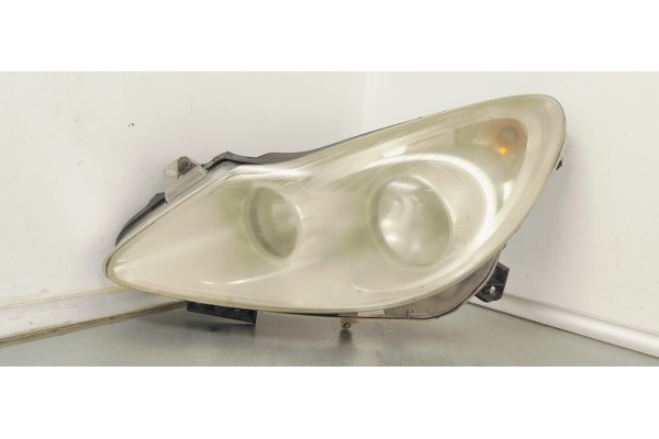Recambio de faro izquierdo para opel corsa d 1.2i 80 referencia OEM IAM 13186381  