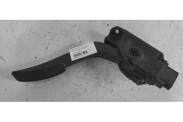 Recambio de potenciometro pedal para ford b-max 1.6 tdci cat referencia OEM IAM 8V219F836AB  
