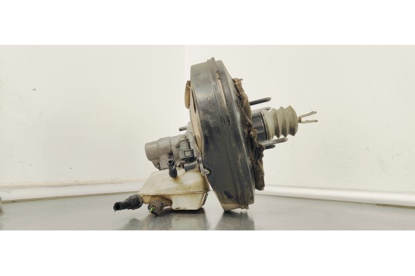 Recambio de servofreno para peugeot 5008 1.6 hdi 115 fap referencia OEM IAM 9808358980  