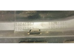 Recambio de rejilla delantera para opel astra h berlina elegance referencia OEM IAM 13250262  