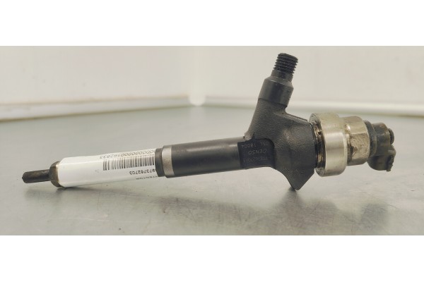 Recambio de inyector para opel astra j lim. berlina fase 1 referencia OEM IAM 8973762703  