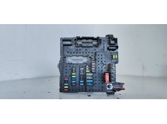 Recambio de caja reles / fusibles para volvo xc90 4.4 v8 cat referencia OEM IAM 8676391 04W272 12217799