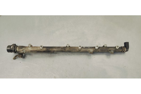 Recambio de rampa inyectora para bmw serie 7 (e65/e66) 3.0d 220 [730] referencia OEM IAM 0445216008  