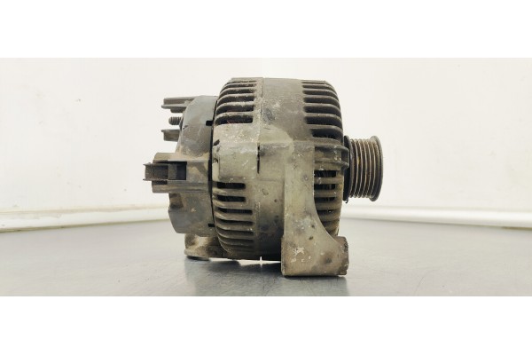Recambio de alternador para bmw serie 7 (e65/e66) 3.0d 220 [730] referencia OEM IAM 7797521  