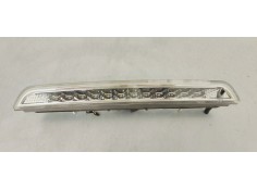 Recambio de luz central de freno para peugeot 308 1.6hdi 92 fap referencia OEM IAM 9688016380  